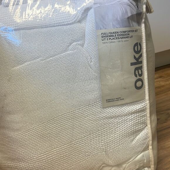 Oake
Mixed Waffle 3-Piece Comforter Set - Picture 5 of 6